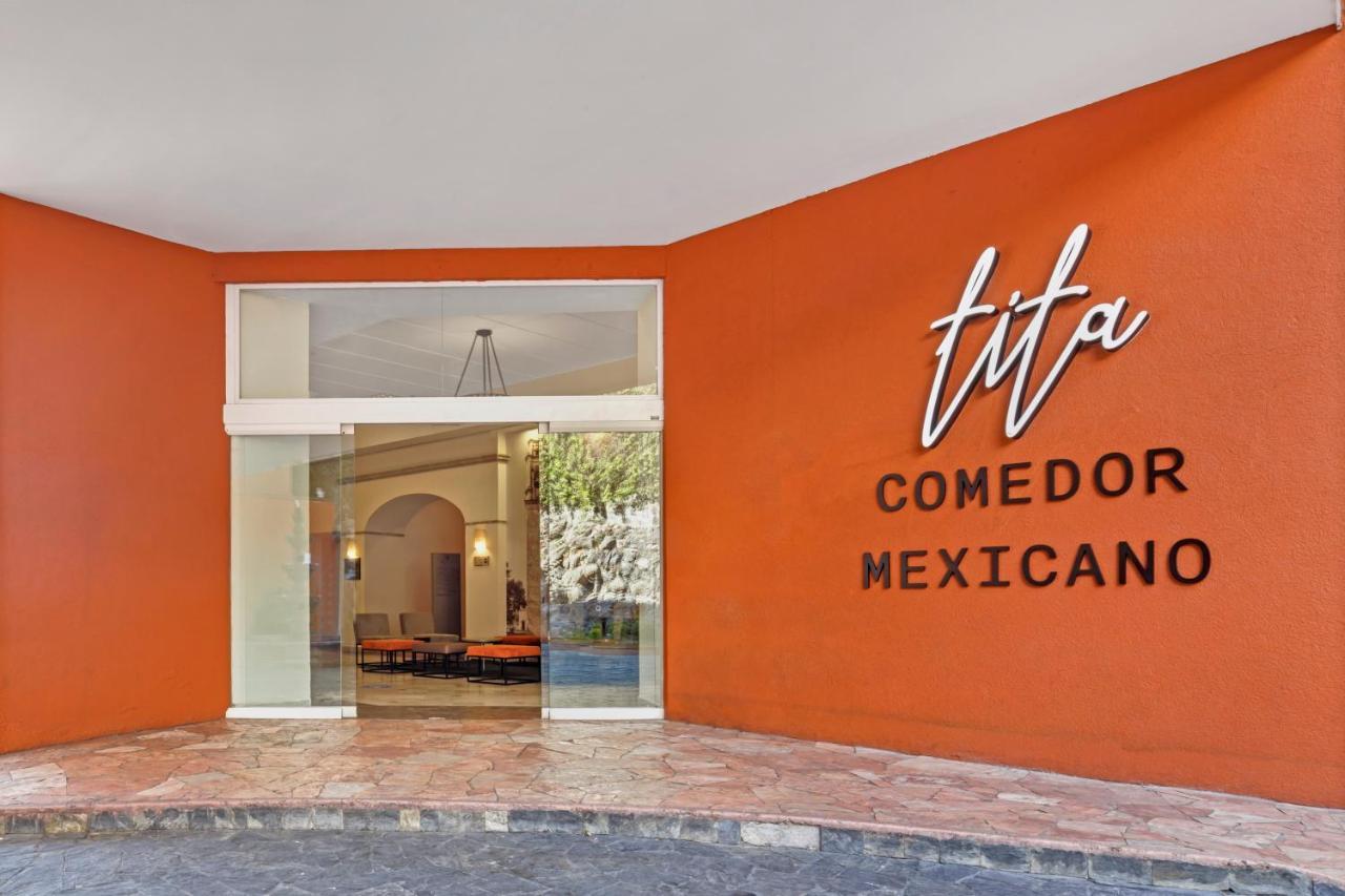 Fiesta Inn كويرنافاكا المظهر الخارجي الصورة